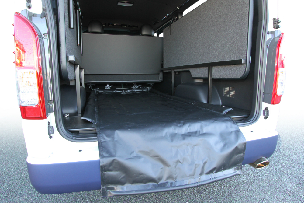 トランスポーターのプロショップ オグショー Esラゲッジマット